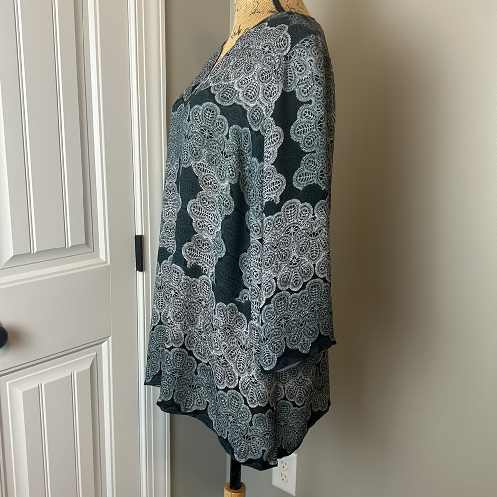 Violet and Claire tunic top size extra large - Picture 5 of 11